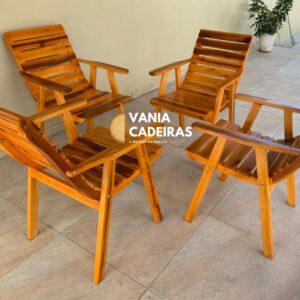 Conjunto Canoa em Madeira com 4 Cadeiras e Mesa de Centro para Varanda